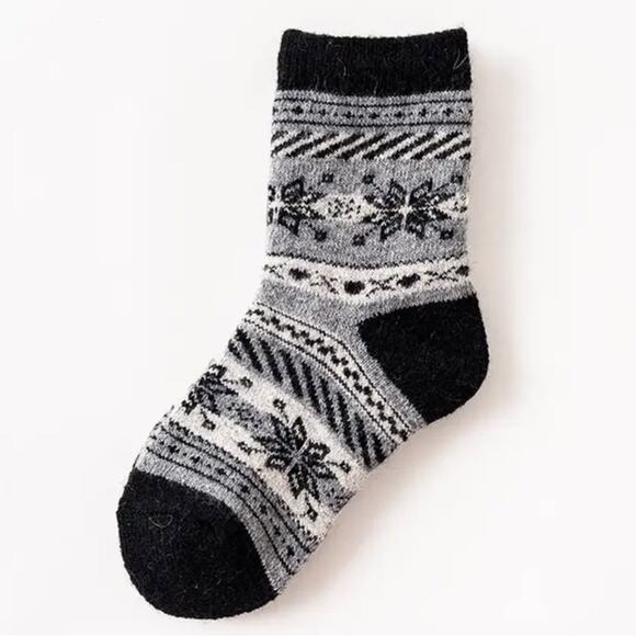 Two New warm wool Jaccard boot socks kids 7-10 - Picture 1 of 6